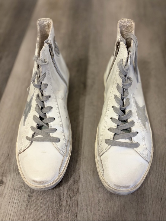 Golden Goose Shoes - Golden Goose High-Top Sneakers in White with Silver Star Size 8.5/9 EU39